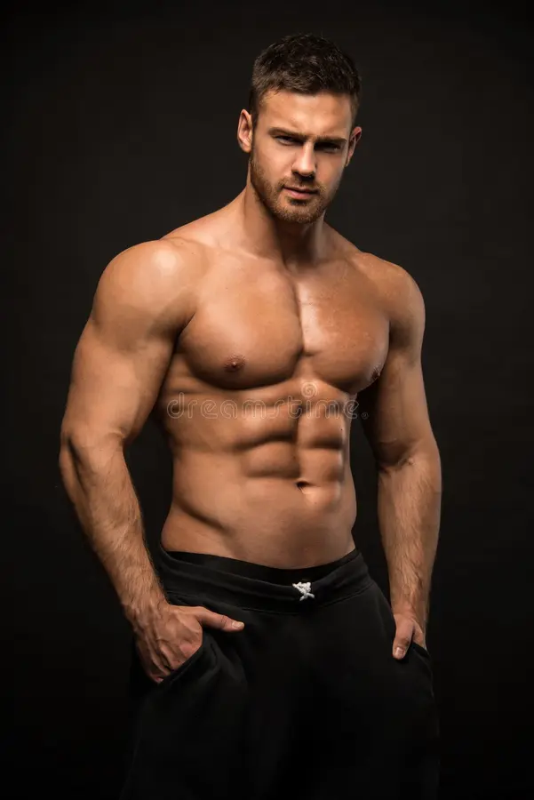 konstantin-kamynin-modelo-masculino-musculoso-57902442